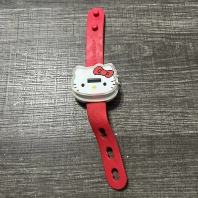 Relojes digitales Sanrio 50th Hello Kitty 2010 Happy Food McDonalds baterías muertas Foto 1 de 4
