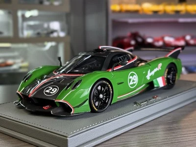 1/18 BBR Pagani Huayra R VERDE CON CARBONO RARO INVENTARIO DE EE. UU. Foto 1 de 4