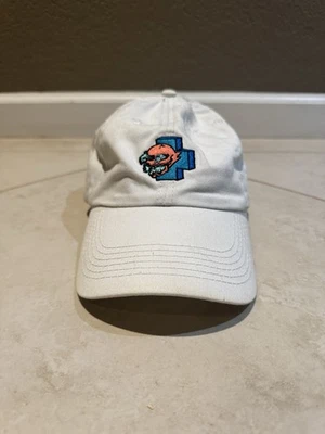 Sombrero de papá Pink Dolphin años 2000 blanco más calavera bordado azul rosa con tirantes Foto 1 de 4
