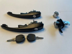 VW Bug Beetle Black Lock Set and Ignition (4 Pcs) Keyed Alike T1 T3 1968-1977 - Picture 1 of 6