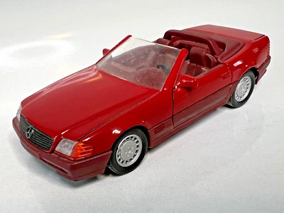 Schabak Escala 1/43 #1250 Mercedes Benz 500SL - Burdeos Foto 1 de 4