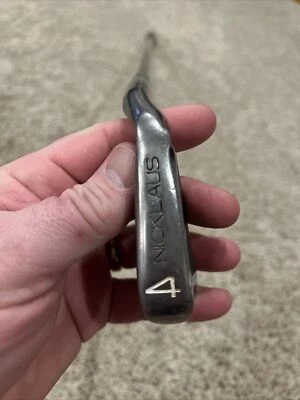 Men right handed LINEAR DYNAMICS Nicklaus The Bear Golf 4 Iron - Image 1 of 4
