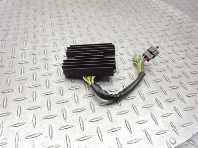 2001 00-03 杜卡迪 Monster 900 M900S 整流器电压调节器充电控制 — 第 1/4 张图片