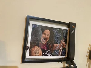 Dimebag Darrell maßgeschneidertes Kunstwerk gerahmt von Seth Laken. 1/1. - Bild 1 von 1
