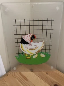 1985 SNP Chicago Vintage Plastic Cutting Board Mother Hen Chicken Chicks Baby - Picture 1 of 9