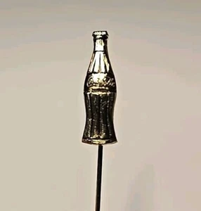 VINTAGE COCA-COLA GOLD BOTTLE SHAPE HAT PIN - Picture 1 of 4
