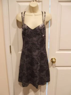 nuevo en paquete peltre/negro encaje patrón vestido de fiesta hecho en EE. UU. TALLA JR. 9/10 Foto 1 de 2
