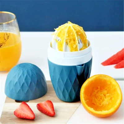 Simple Manual Juicer | Small Portable Squeezer | Fruits Squeezer | Citrus Juicer - Image 1 of 4