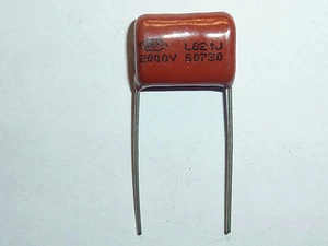 200PCS CBB81 821J 2000V 0.82NF 820pF P15 Metallized Film Capacitor - Picture 1 of 1