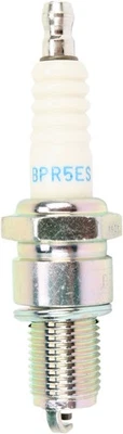 Bujía BPR5ES NGK 7734 para 91-04 Indian Chief Kawasaki KAF Mule Foto 1 de 2