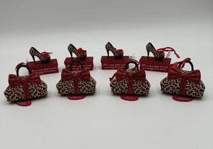 8 Hallmark Estampado Leopardo-Con Lazo Rojo Cartera Y Adornos Tacón Alto - Imagen 1 de 5