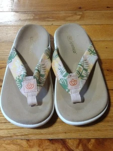 Spenco Victoria Summer Flip-Flop Women's 6D Tropical Yellow - Picture 1 of 6
