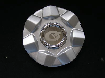 Tapa central Quan Tum Tech # S-17 (2013) Foto 1 de 4