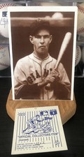 R&N China 1984 Sports Nostalgia Mel Ott Thinnest Porcelain Card #d 1262 W/ Stand