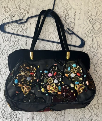 Cartera floral adornada con terciopelo negro piedras preciosas de colores con cuentas doble asa Foto 1 de 4