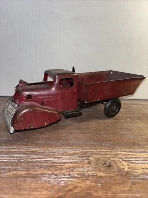 Camión de volteo de juguete de acero prensado Wyandotte Marx vintage años 30 camioneta roja antigua Foto 1 de 4
