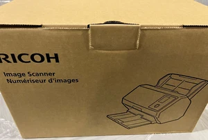 Fujitsu fi-8150 Kolorowy dwustronny sieciowy skaner stacjonarny z samochodem - Zdjęcie 1 z 7