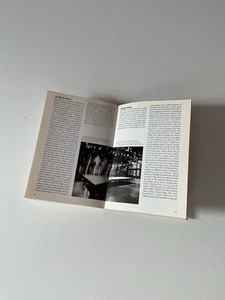 Krizia Una Storia - Bild 1 von 3