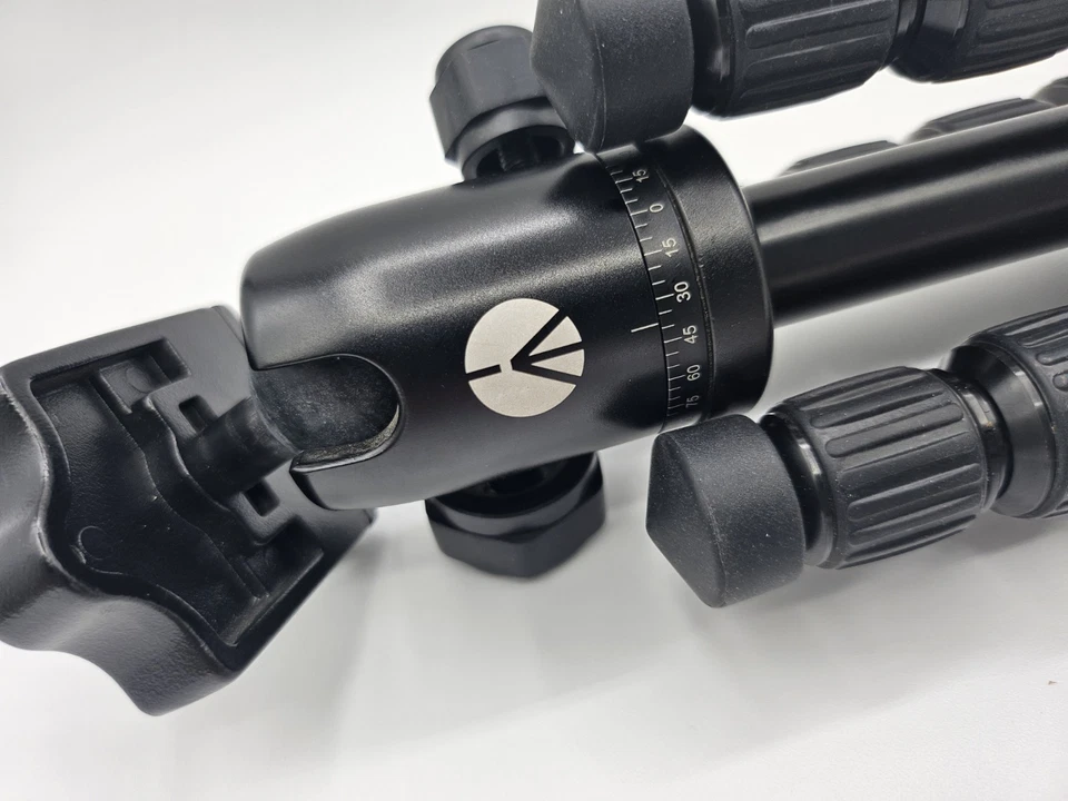 **ALL WORKS** MANFROTTO ELEMENT MKELES5BK-BH TRAVELER TRIPOD BLACK & BALL HEAD - Image 1 of 4