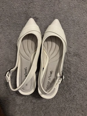 Zapatos de mujer Easy Street con espalda abierta, talla M Foto 1 de 4