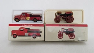 Pompiere trainato da cavalli e 1948 Task Master The Readers Digest camion dei pompieri pressofuso nuovo - Foto 1 di 10