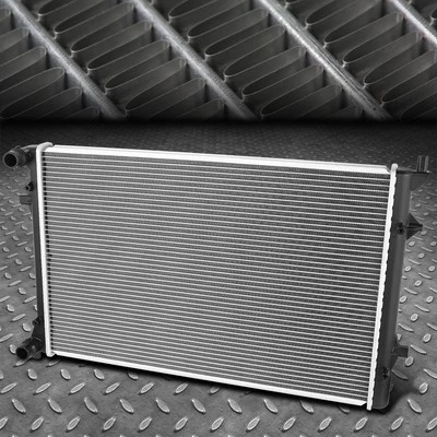 Radiador de núcleo de aluminio DPI 2964 para Audi A3/TT Quattro Eos Passat 06-18 Foto 1 de 4