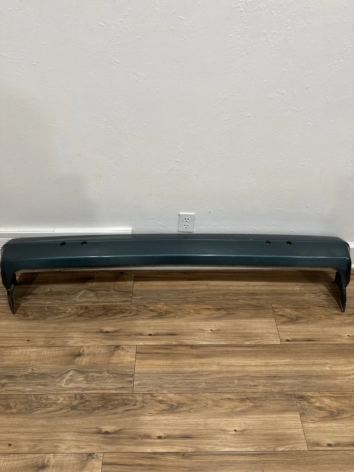 RARO Parachoques trasero Audi URQ Coupe Quattro 20v Turbo 10v Turbo Foto 1 de 4