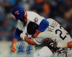 Nolan Ryan Signed Texas Rangers 8x10 Fighting Ventura Photo- AIV/Ryan Holo *Blue