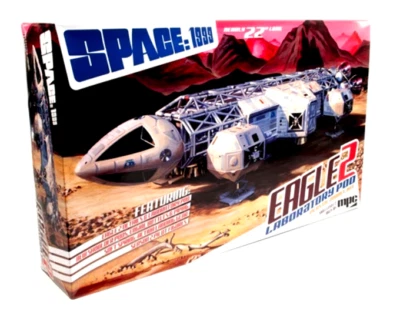 MPC 1/48 SPACE 1999 EAGLE II LABORATORY POD W/ FIGURES 22" LONG MODEL KIT 923 FS - Image 1 of 4