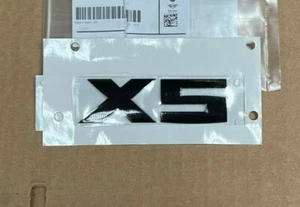 BMW Genuine G05 X5 BLACK Trunk Emblem "X5" Lettering Decal Badge NEW - Bild 1 von 2