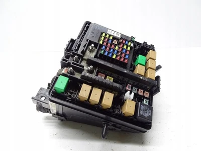 KIA SPORTAGE IV 91950 0D660 91261 F1180 Fuse Box - Image 1 of 4