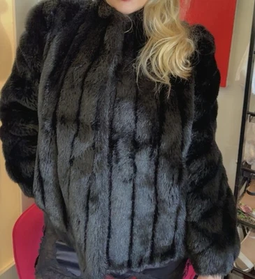 Casaco Mink genuíno tamanho médio preto - Imagem 1 de 4