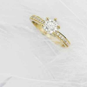 Anillo de compromiso solitario moissanita de corte redondo de 3 quilates oro amarillo de 14 K - Imagen 1 de 9