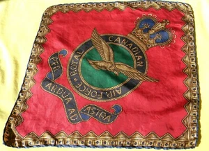 VINTAGE Royal Air Force Canada Per Ardua Ad Astra Italian Pure Silk Handkerchief - Picture 1 of 5