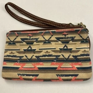 Maurices Aztec Wristlet Small Bag B17 - Picture 1 of 2