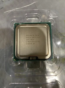 Intel Core 2 Duo E8400 3.00GHz LGA775 Desktop CPU Processor FREE SHIPPING !!!!!! - Picture 1 of 2