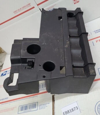 OEM 2000-2006 BMW X5 E53 TRASERO DERECHO ÁREA DE CARGA PISO MALETERO SOPORTE PLÁSTICO Foto 1 de 4