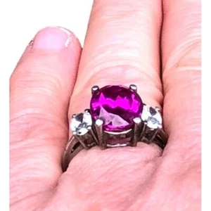 SCI Sterling Silver Deep Pink Oval Sapphire & Clear Cubic Zirconia Ring Sz 8.75 - Picture 1 of 8
