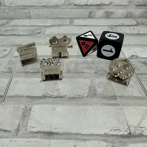 Scene It 2003 Replacement Pieces 4 Movie Tokens 2 Dice - Picture 1 of 4