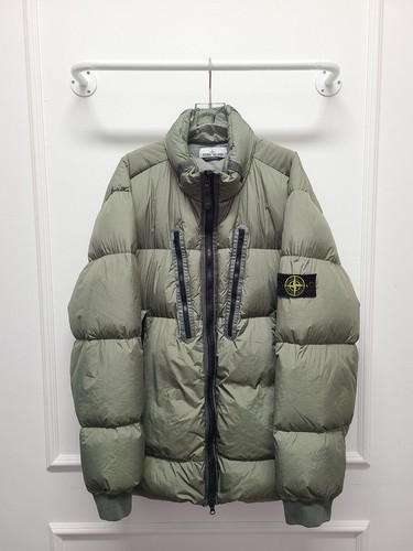 Stone Island 21FW Khaki Crinkle Reps Giacca imbottita senza cappuccio 116341081
