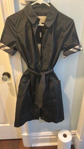Abito nero Burberry USA taglia 4. Nuovo Con Etichette