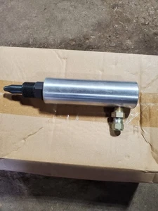 CNH OUTIL 380002457 NUEVA BOMBA HERRAMIENTA OEM - Imagen 1 de 7