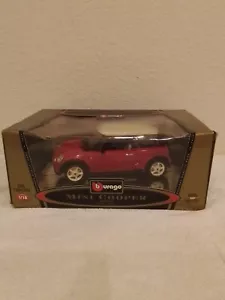 Burago 1/18 Scale Diecast 3379 Mini Cooper 2000 Red White Model Car - Picture 1 of 5