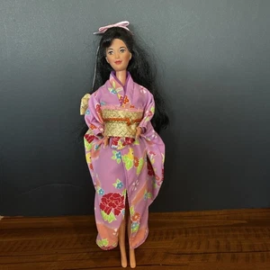 Barbie Dolls Of The World Japanese Barbie Doll 1995 Mattel #14163 - Picture 1 of 12