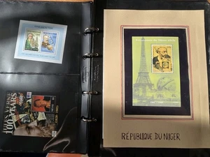 MAGNIFIQUE ALBUM TIMBRES CARTE ENVELOPPE BILLET JULES VERNE PHILATELIE - Foto 1 di 24