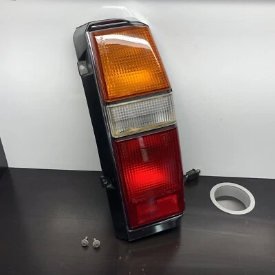1985-1986 Toyota Cressida WAGON Tail Light Right OEM IKI Japan MX73 - Image 1 of 4