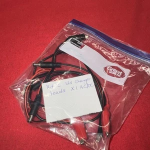 Hi Tec 12 V Charger Leeds X1 AC/DC - Picture 1 of 2