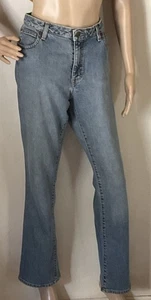 GAP Bootcut Stretch Jeans Light Wash w/Spandex Size 10/30 Regular - Picture 1 of 13