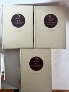 Webster's Third New International Dictionary Set (1966) Vintage Books Lot 1-3 - Picture 1 of 10
