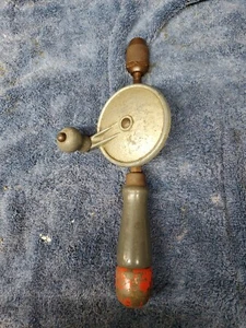 Vintage hand crank drill Made in USA - Picture 1 of 10